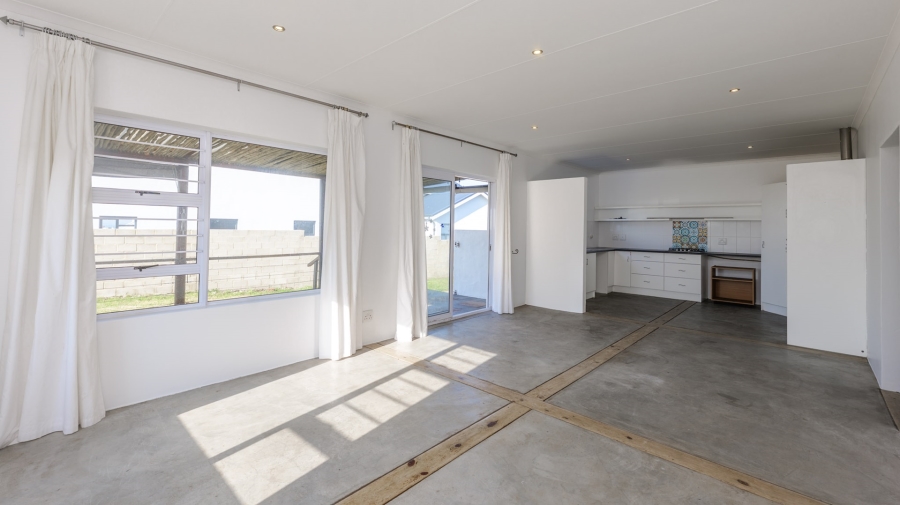 To Let 2 Bedroom Property for Rent in Oceanview Heights Western Cape